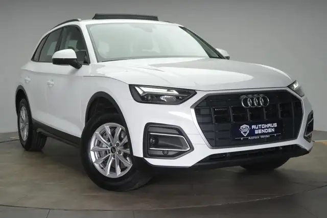 Audi Q5 main image