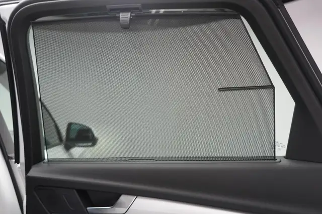 Audi Q5 view 10