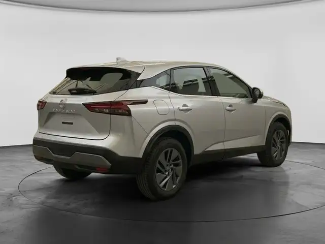 Nissan Qashqai view 2
