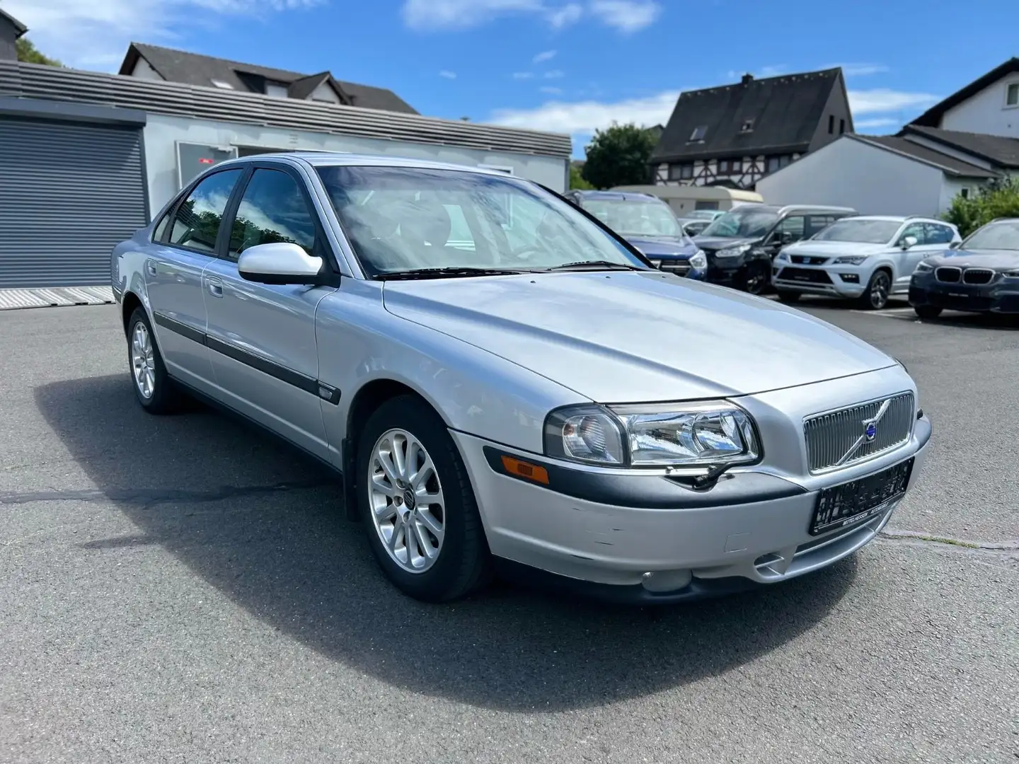 Volvo S80 2.5 D YOUNGTIMER * TÜV + SERVICE NEU * Silber - 2