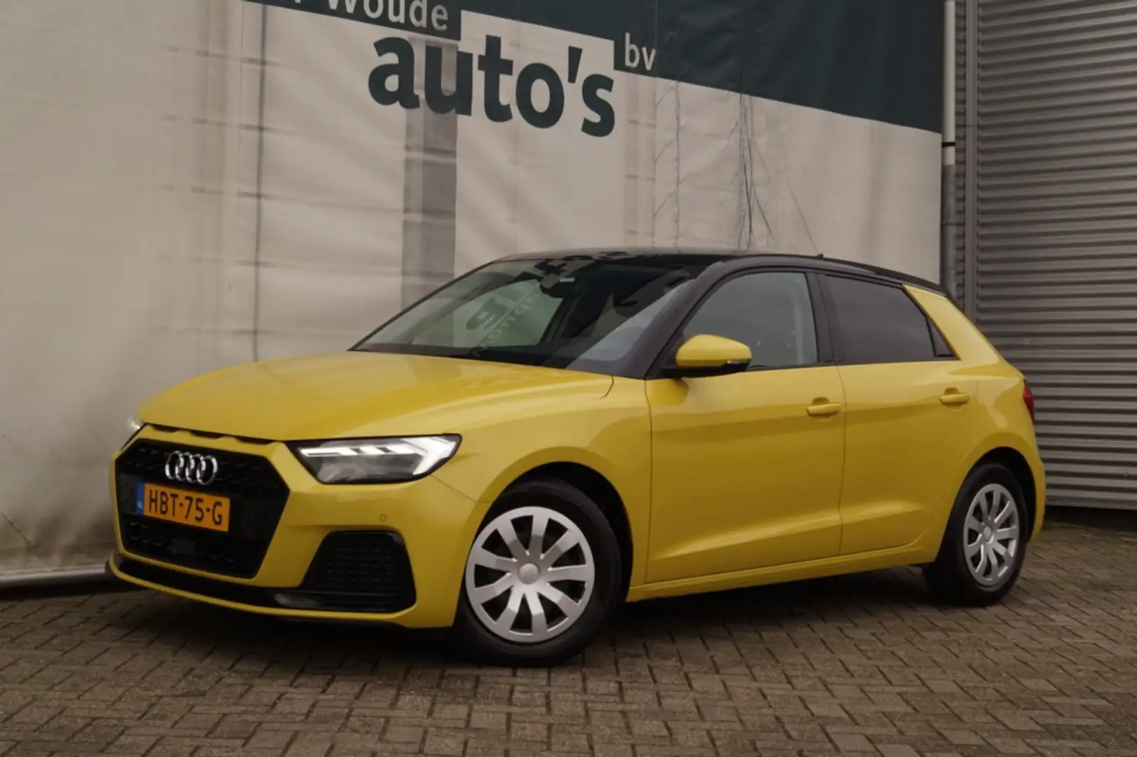 Audi A1 Sportback 25 TFSI Automaat Pro Line -NAVI-ECC-PDC- Geel - 2