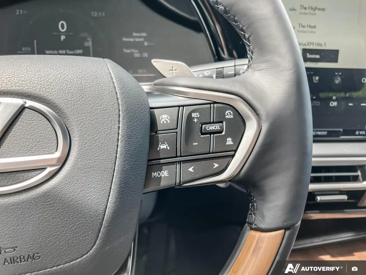 Lexus RX снимка Lexus RX