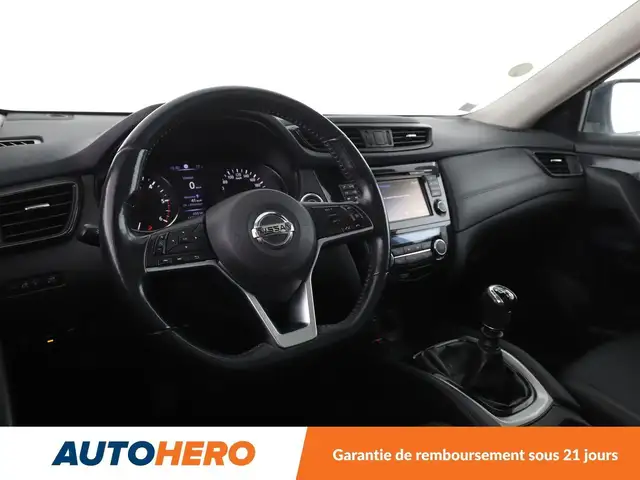 Nissan X-Trail view 13