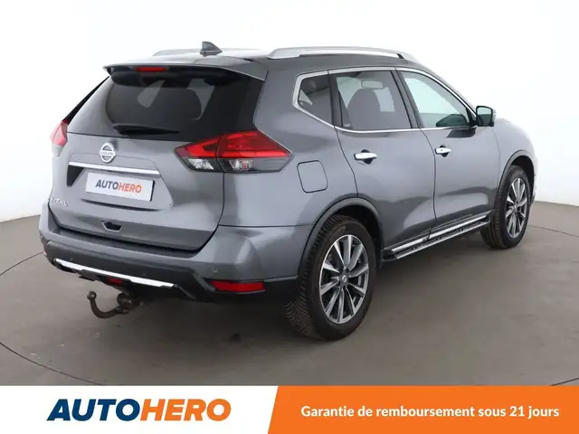 Nissan X-Trail view 6