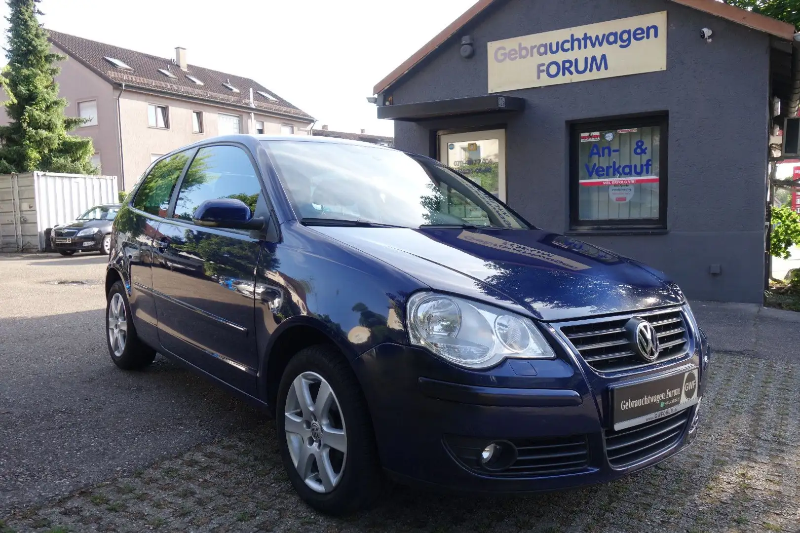 Volkswagen Polo IV United KLIMA ALU PTS AUTOMATIK Blauw - 2