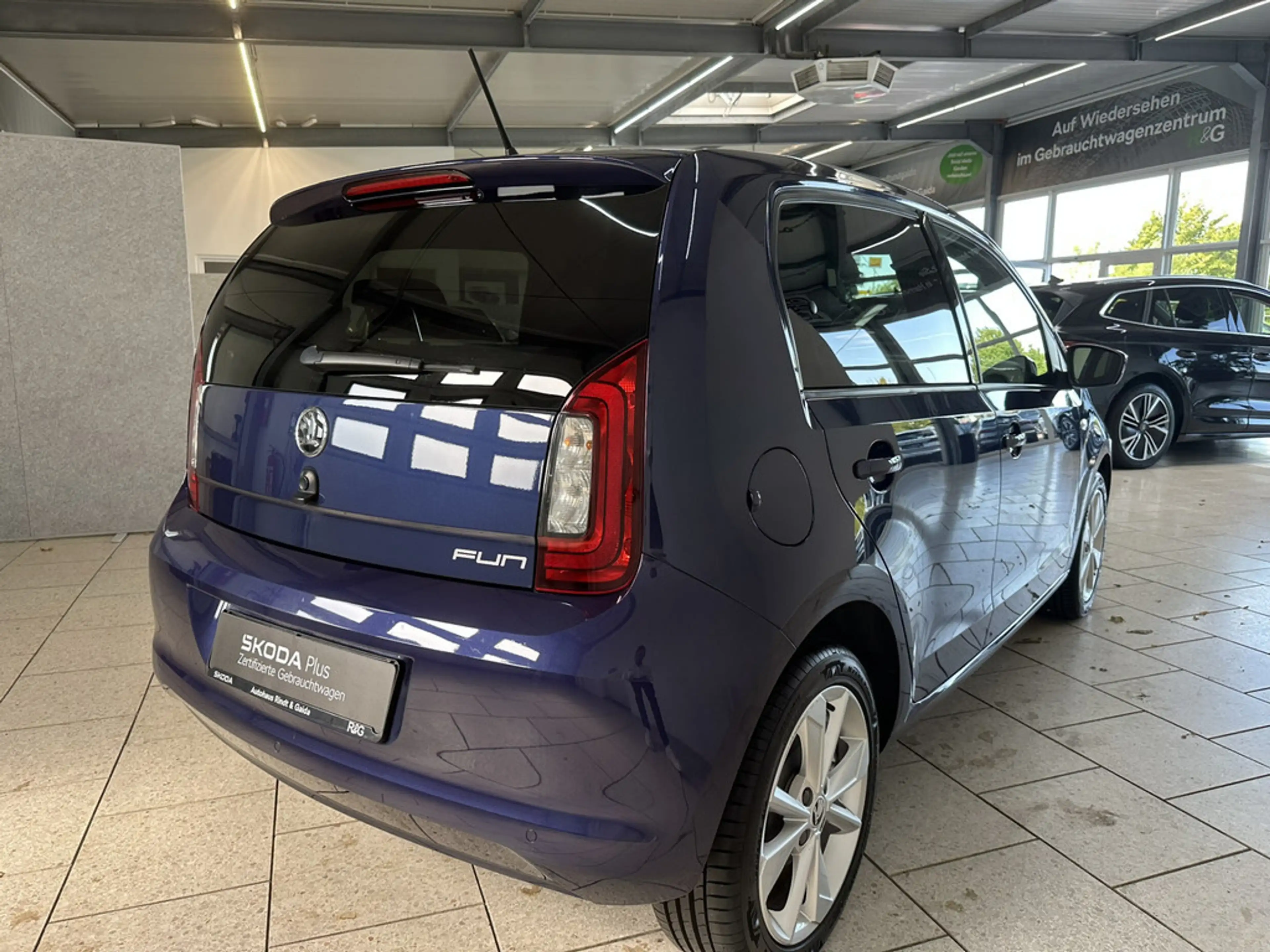 Skoda Citigo 1.0 Fun KLIMA PDC SHZ NAVI FACELIFT — photo 7