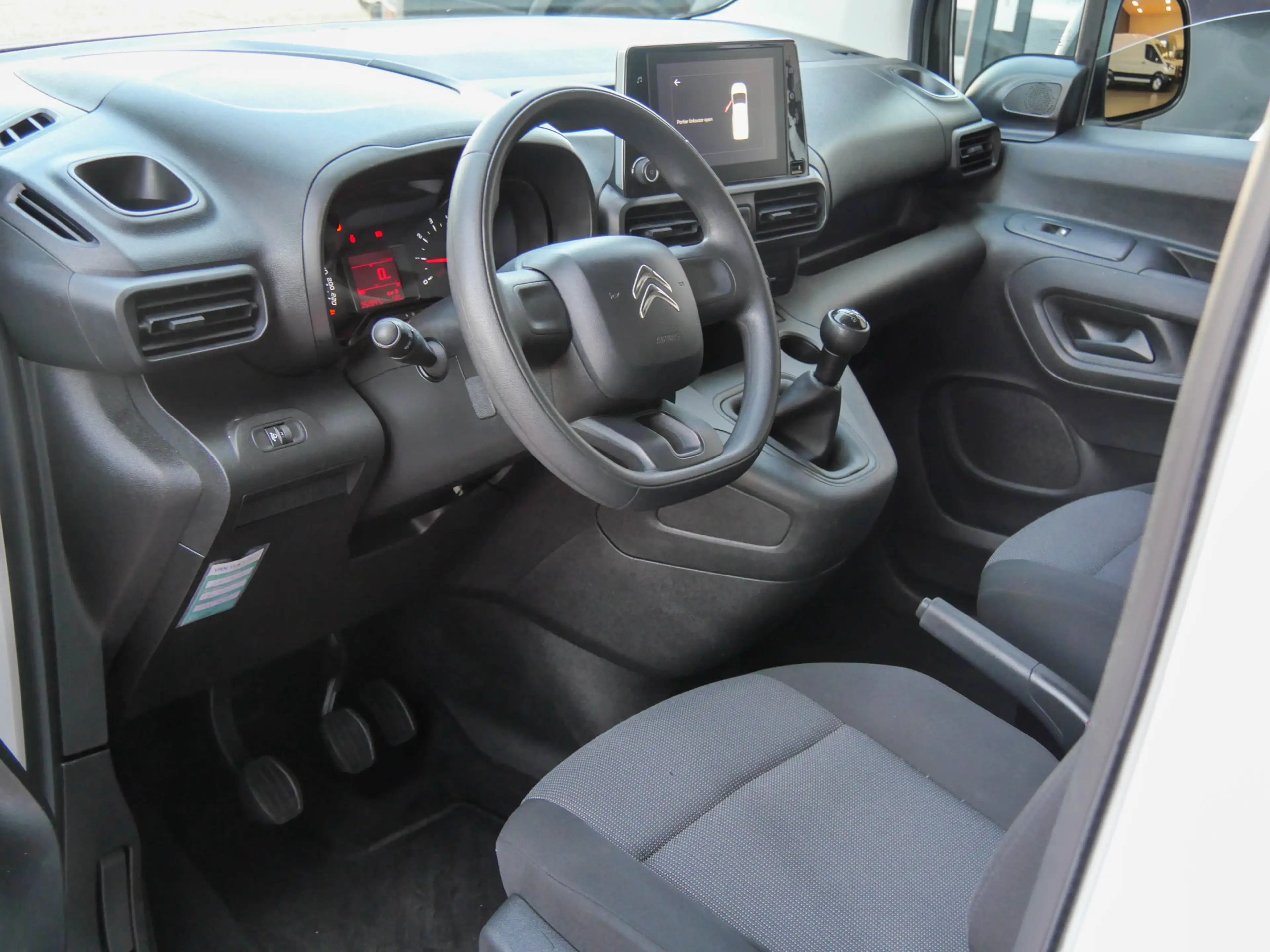 Citroen Berlingo 1.5 BlueHDI Control | APPLE CARPLAY / ANDROID AUTO — photo 12