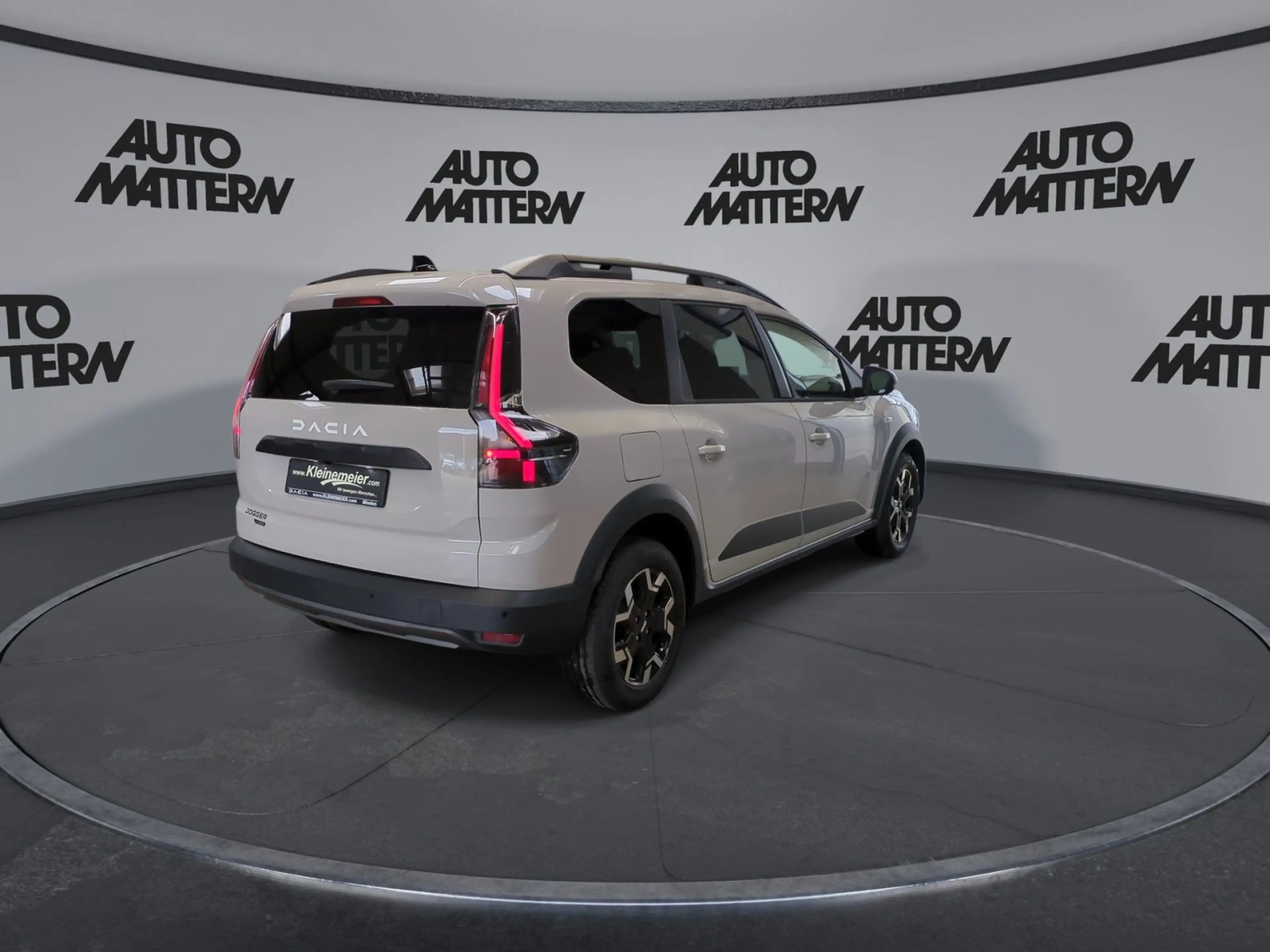 Dacia Jogger Journey Hybrid 155*Navi*RFK*SHZ* — photo 8