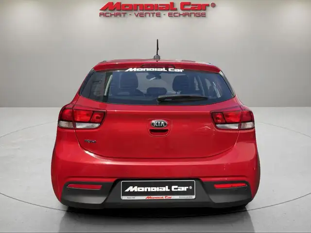 Kia Rio view 7