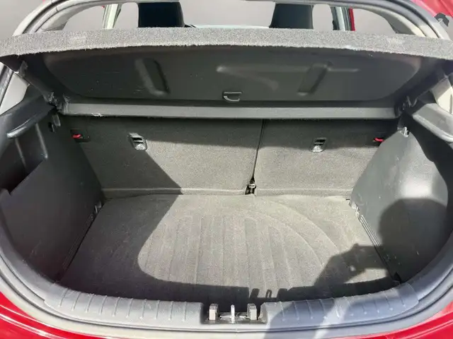 Kia Rio view 9