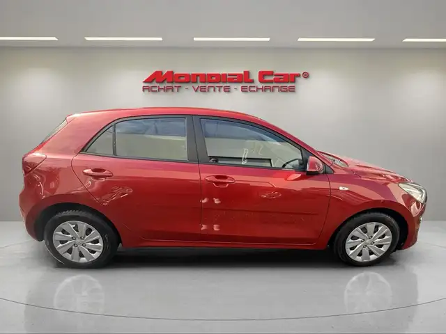 Kia Rio view 5