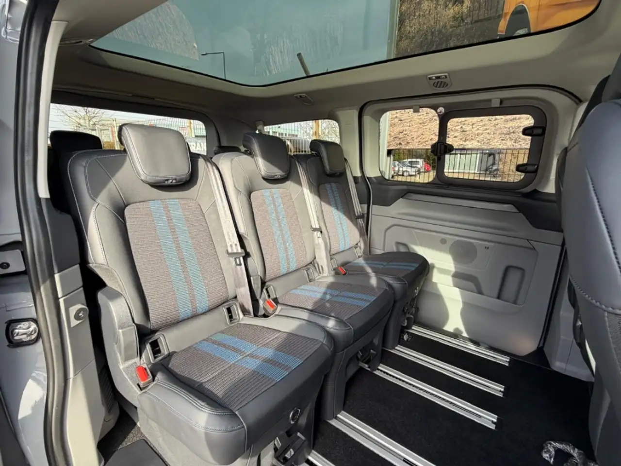 Ford Tourneo Custom +AHK+Pano+360°Kamera+BLIS+Winter-P. 5