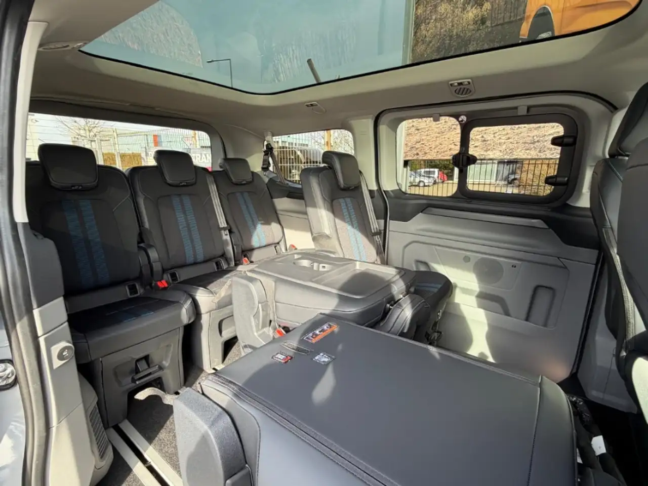 Ford Tourneo Custom +AHK+Pano+360°Kamera+BLIS+Winter-P. 9