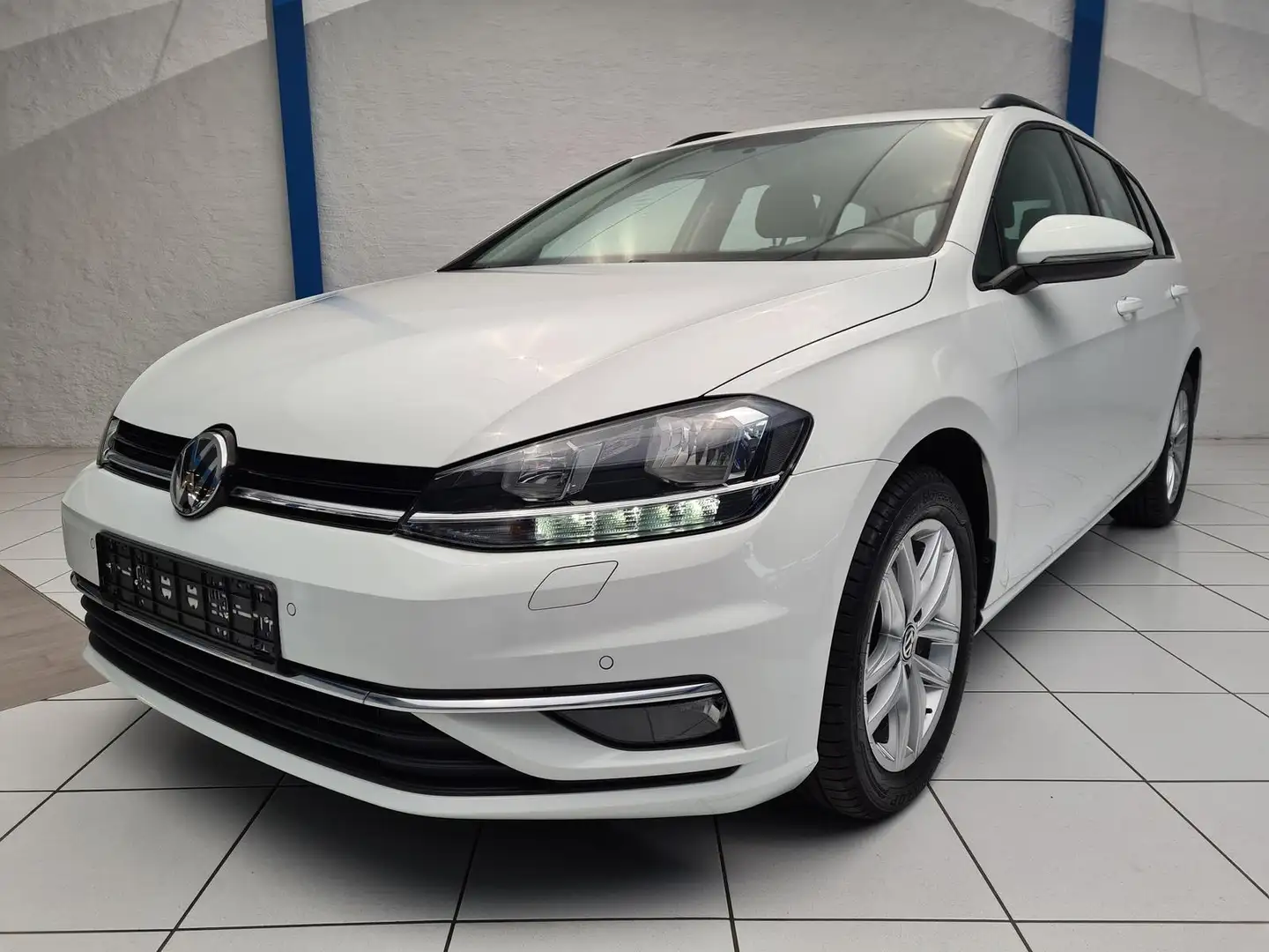 Volkswagen Golf Variant 1.6TDI Comfortline NAVI | ACC | AHK Weiß - 2