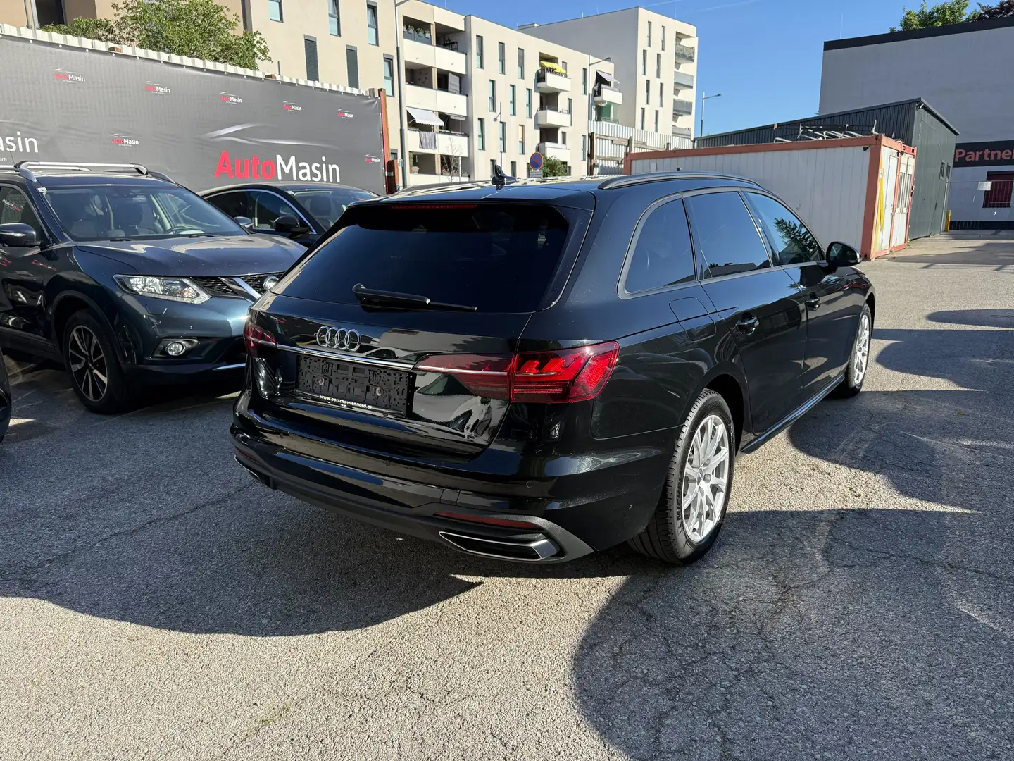 Audi A4 A4 Avant 35 TDI S-tronic //ERSTBESITZ//SERVICEHEFT Schwarz - 2