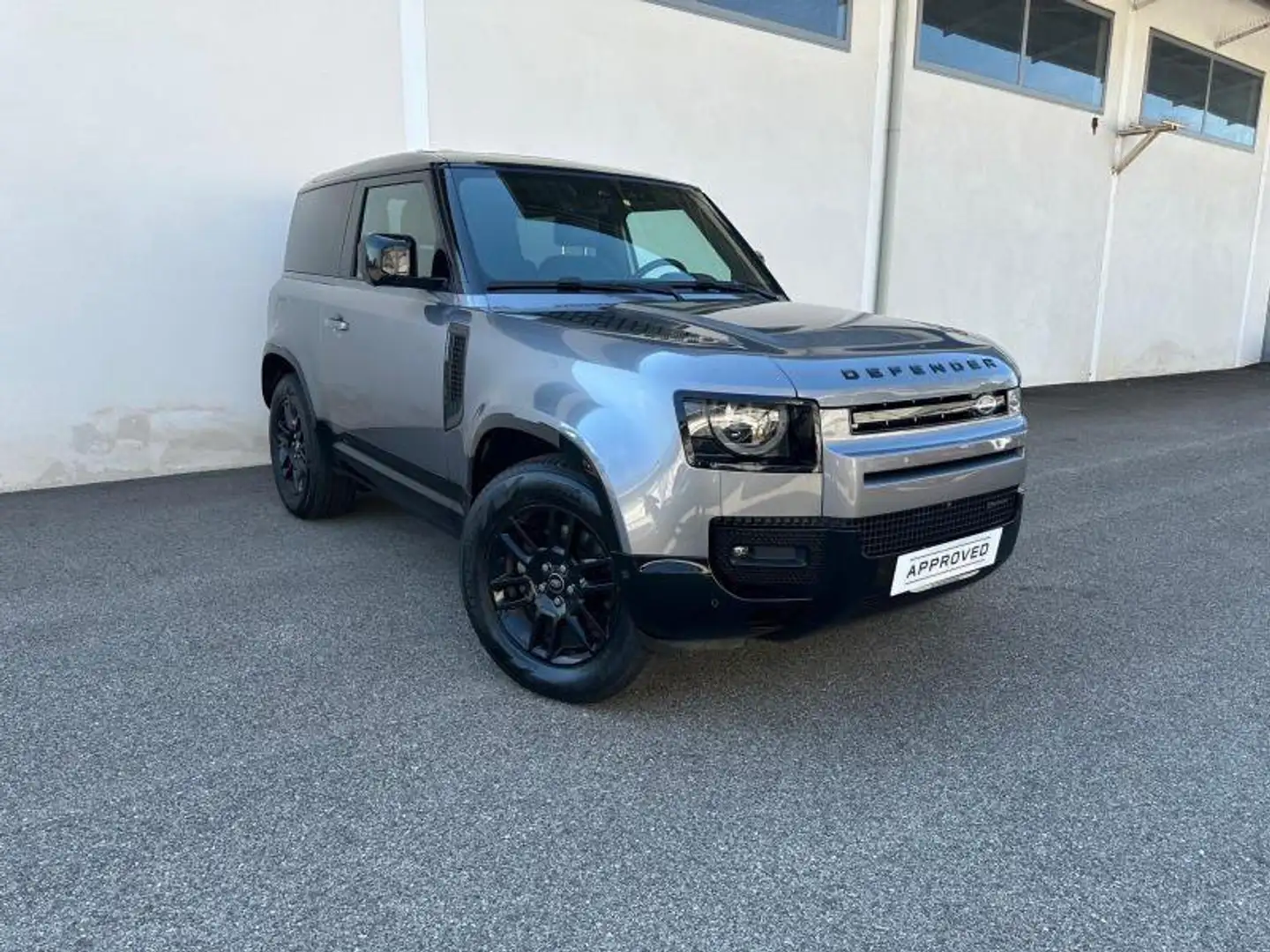 Land Rover Defender (2019) 90 3.0D I6 200 CV X-Dynamic S - 1