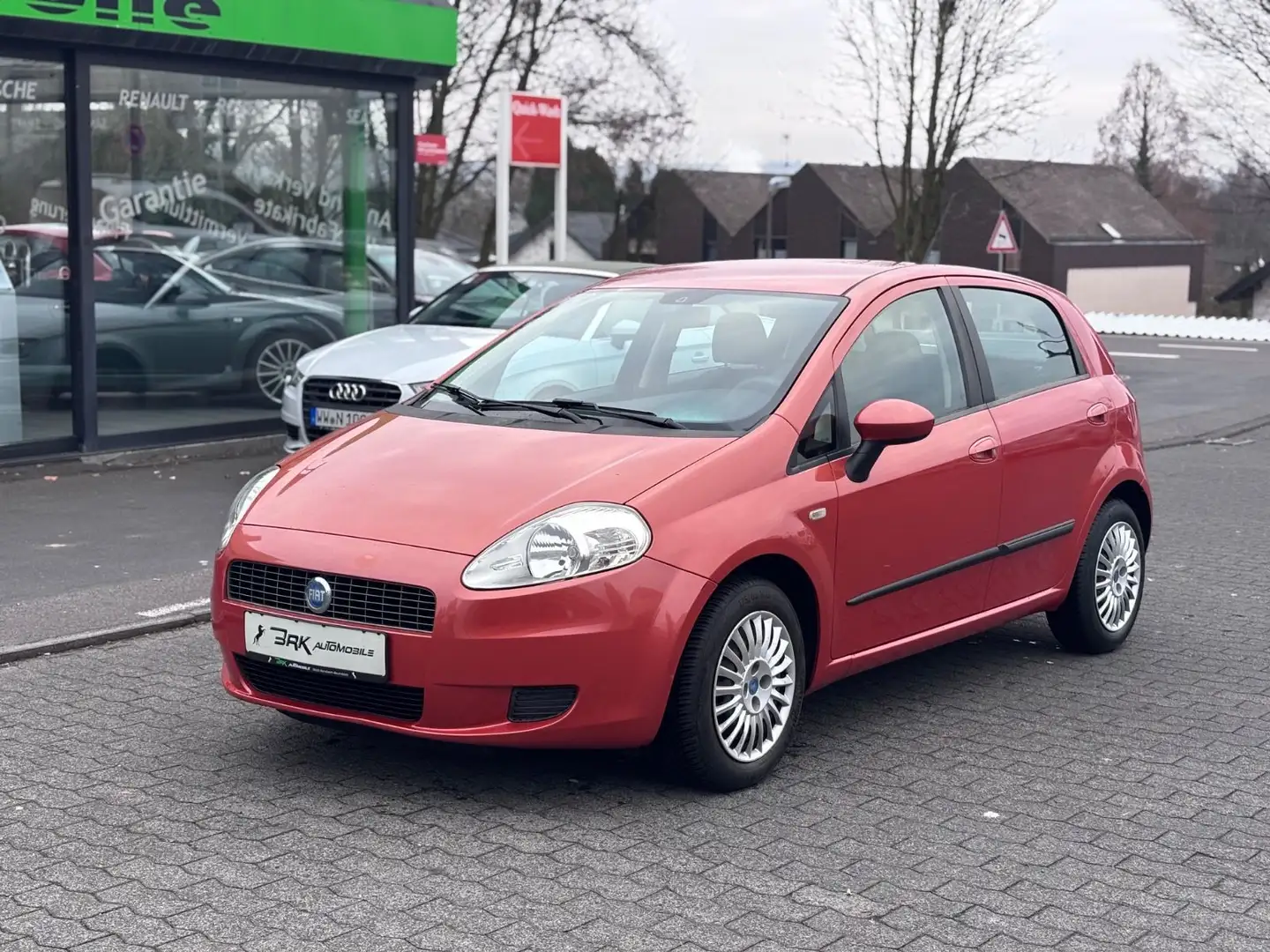 Fiat Grande Punto 1.2 8V Dynamic *KLIMA*ERST 99000KM* Orange - 1