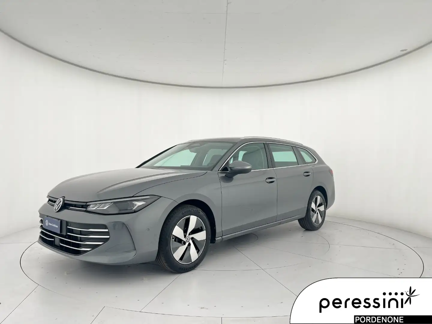 Volkswagen Passat 2.0 TDI SCR BUSINESS DSG 150 CV Grau - 1