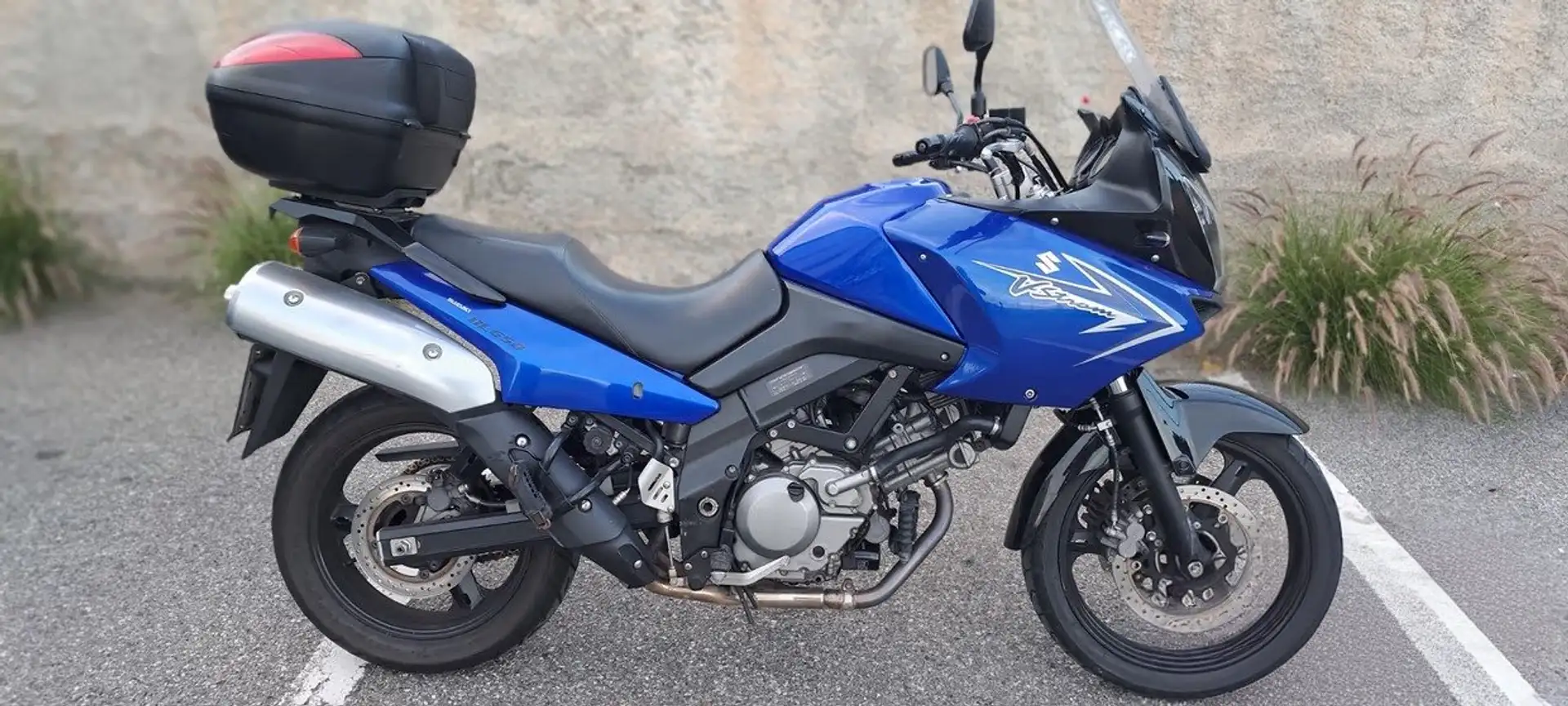 Suzuki V-Strom 650 Albastru - 1