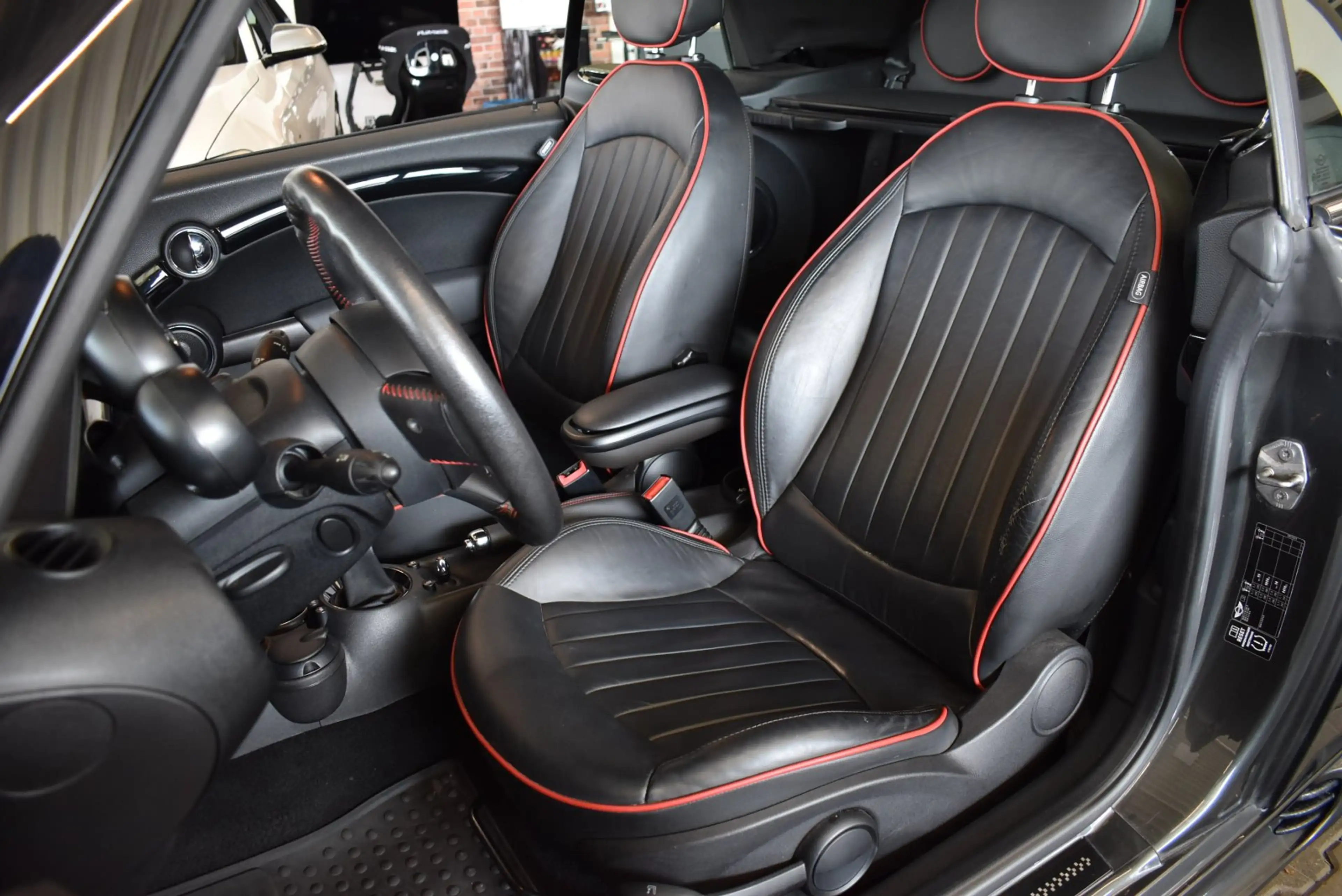 MINI John Cooper Works Cabrio Chili Navi Xenon H&K Leder/Alcantara — photo 9