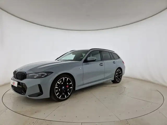 BMW 320 320d touring mhev 48v xdrive msport pro auto