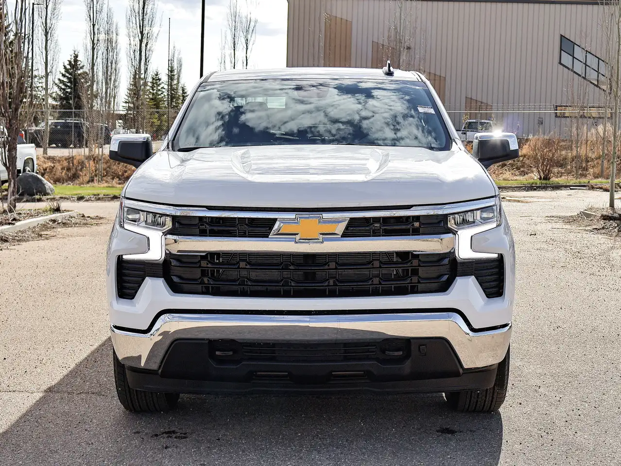 Chevrolet Silverado 1500 снимка Chevrolet Silverado 1500