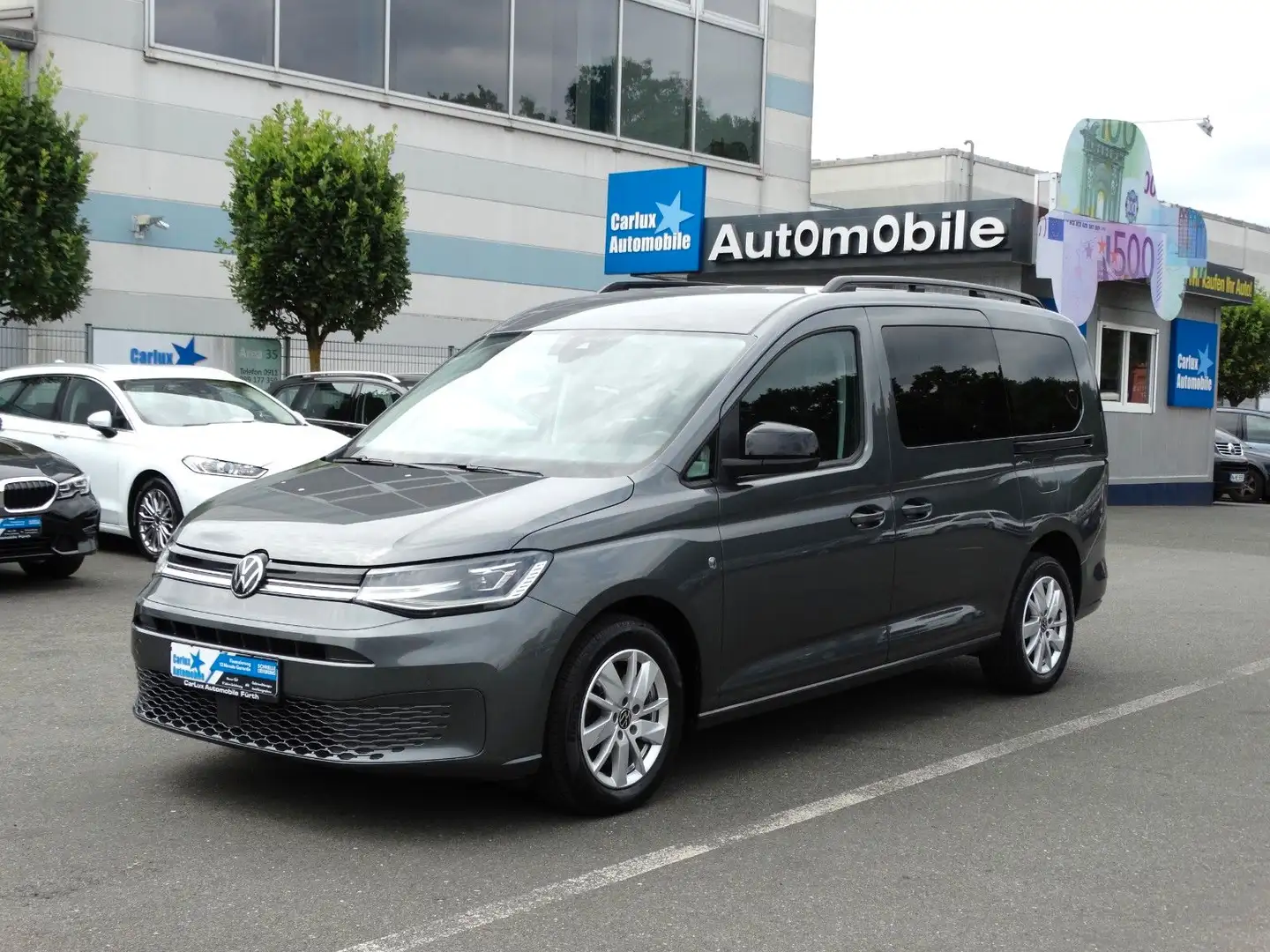 Volkswagen Caddy Maxi 2,0Tdi-DSG*AHK*Navi*ACC*SHZ*LED*8Fach Grau - 1