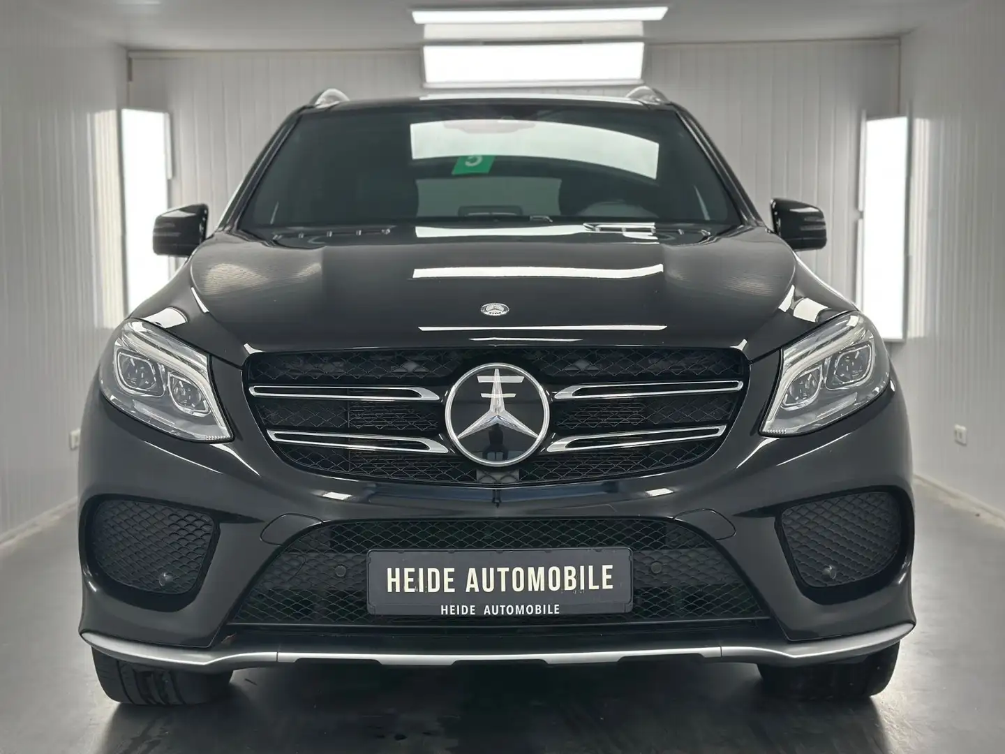 Mercedes-Benz GLE 450 43 4Matic LED Panorama Kamera AHK Schwarz - 2