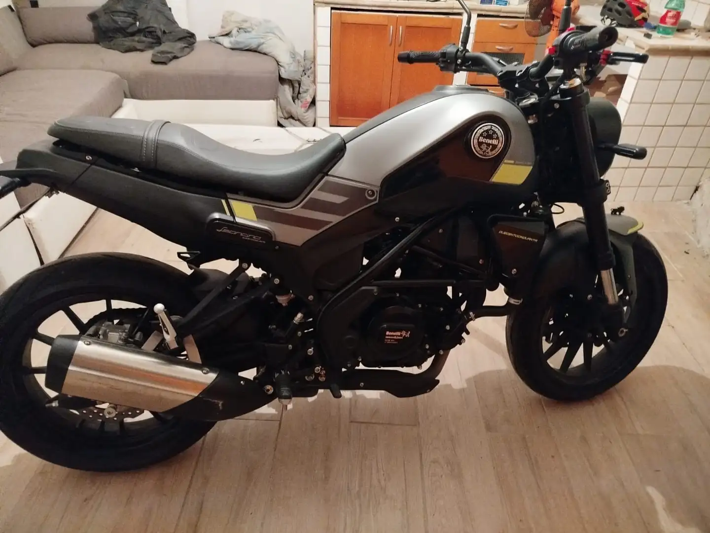 Benelli Leoncino 2021 Grijs - 2