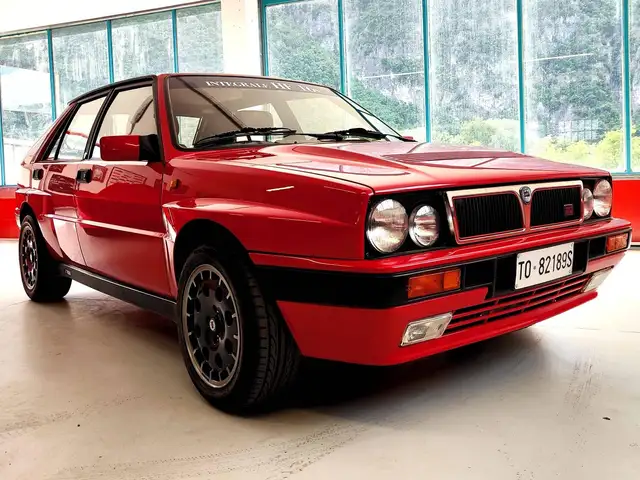 Lancia Delta Delta 2.0 16v HF Integrale