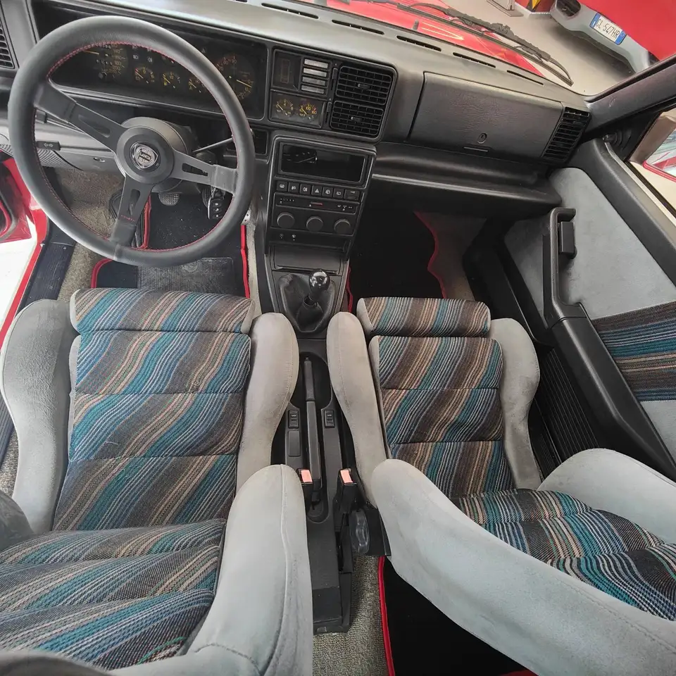 Lancia Delta 2.0 16v HF Integrale, foto 4