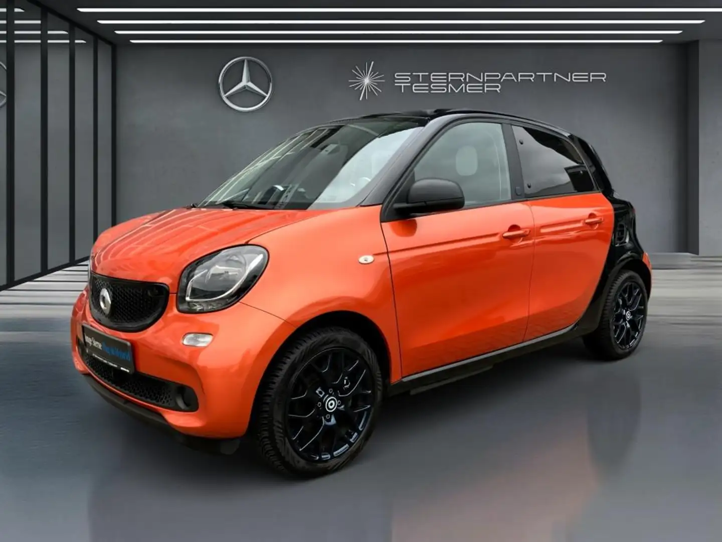 smart forFour EQ  Passion-Klima-Winter-PDC hinten-DAB Orange - 1