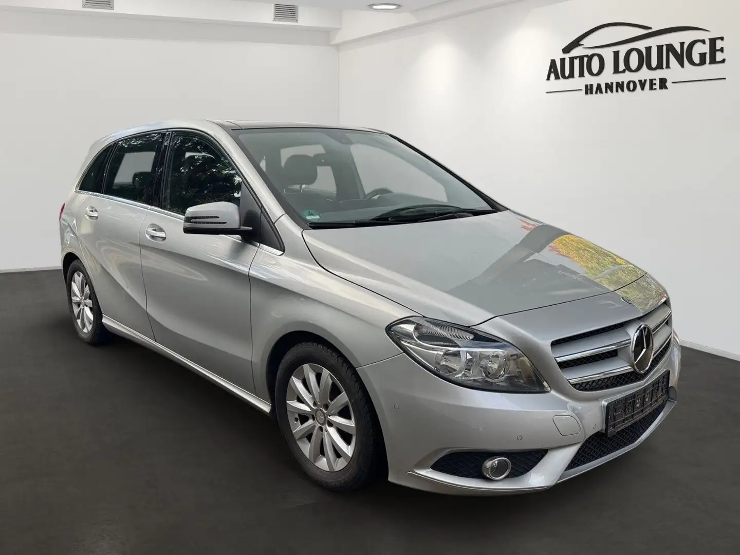 Mercedes-Benz B 180 | Pano | Sport-Paket | Sitzheizung Argento - 1