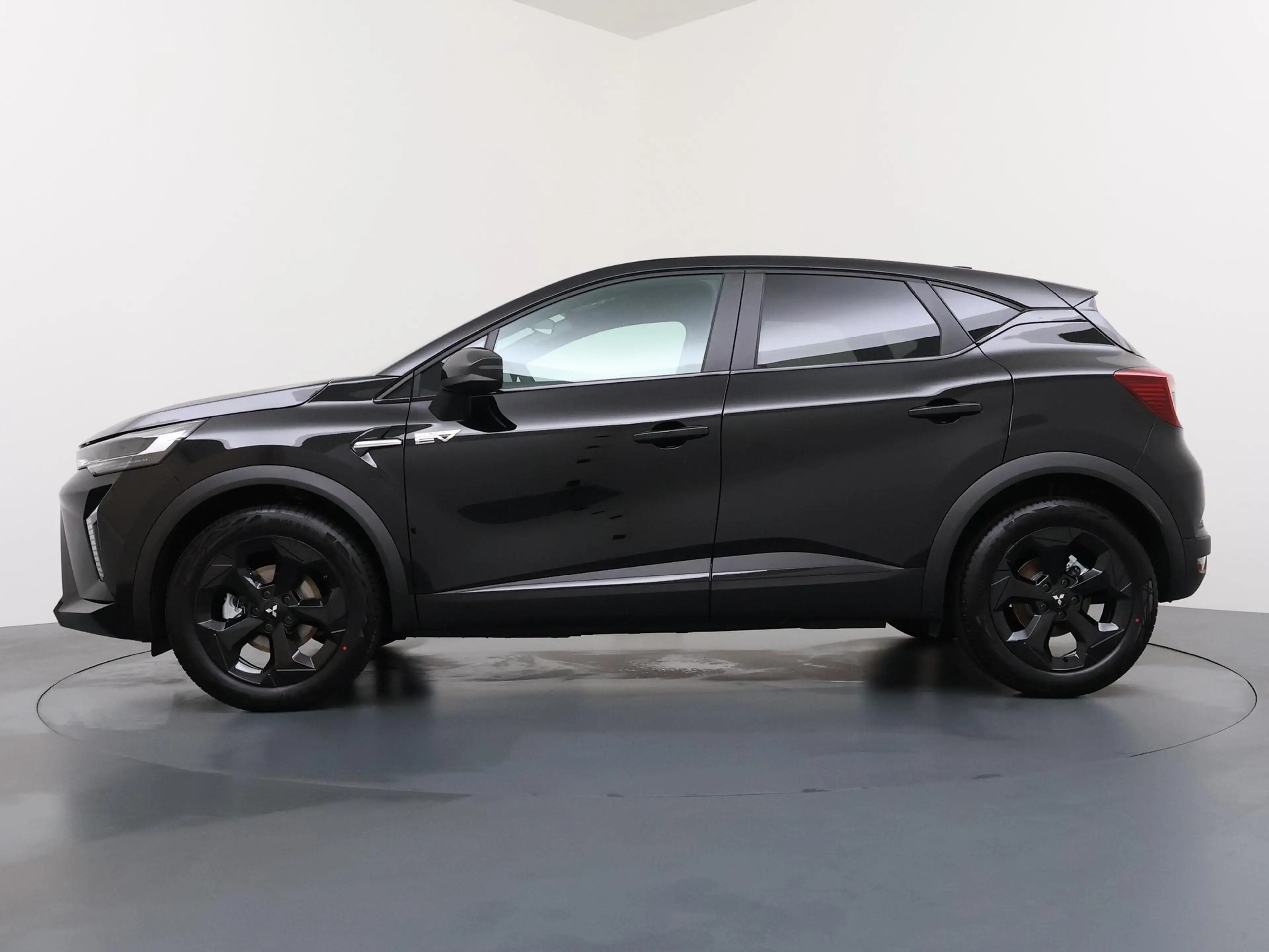 Mitsubishi ASX 1.8 HEV Black Edition | € 1.000 Introductievoordee — photo 2