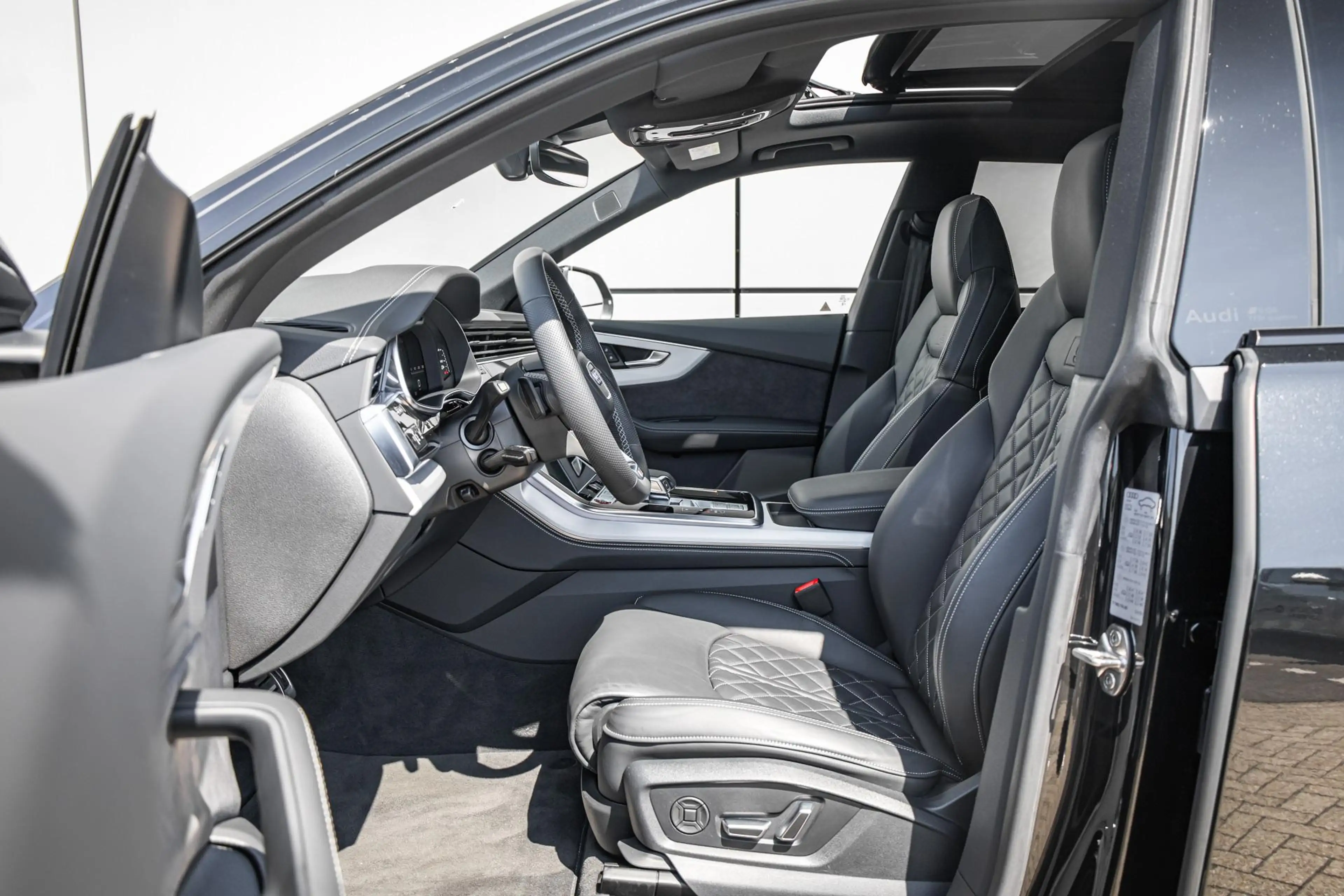 Audi SQ8 4.0 TFSI 507pk quattro | Panoramadak | B&O Advance — photo 4