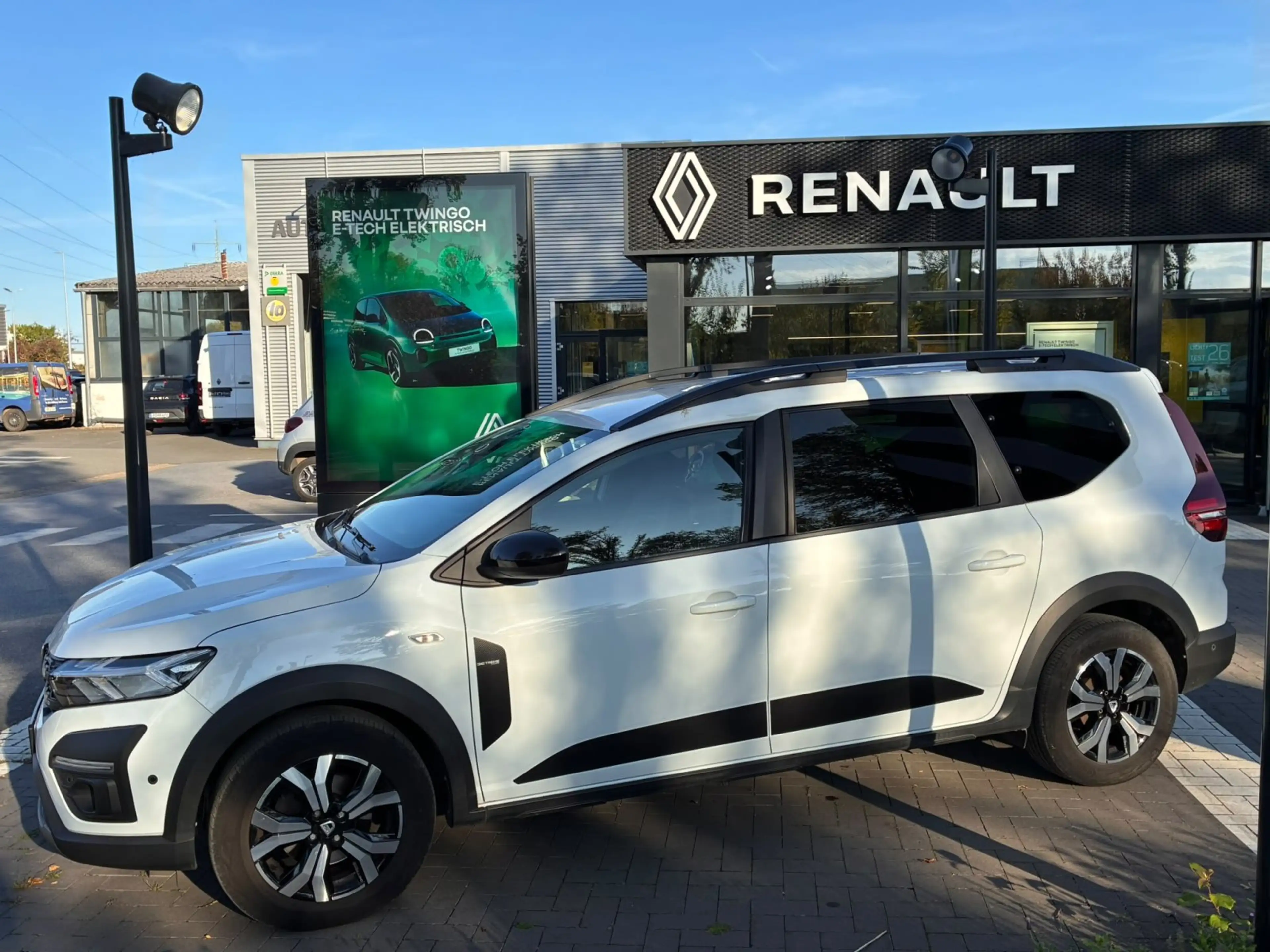 Dacia Jogger 1.0 TCe 110 Extreme (EU6d) 7-Spl. — photo 3