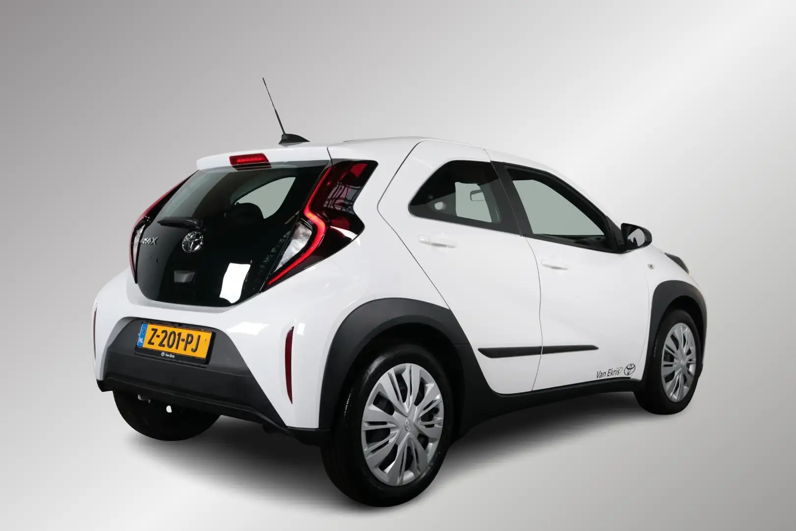 Toyota Aygo X 1.0 VVT-i MT Play, Stootlijsten, Apple Carplay/And Blanc - 2