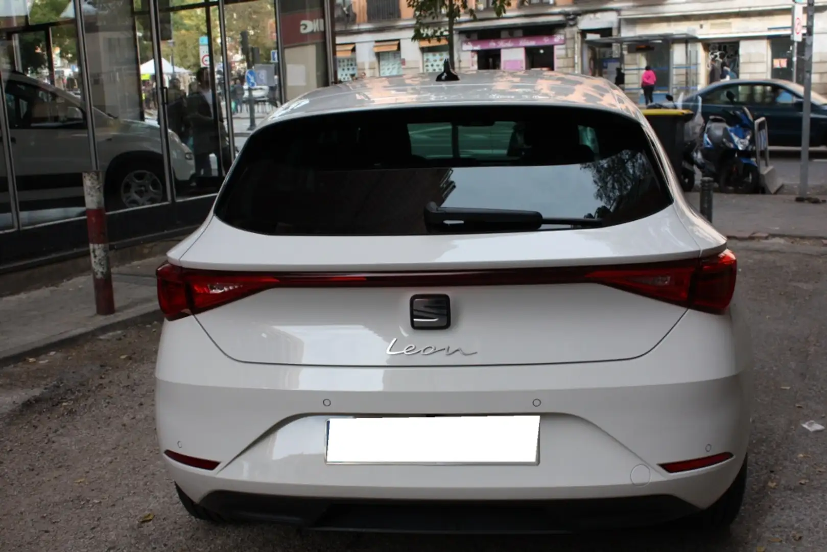 SEAT Leon 2.0TDI S&S Style 115 Blanco - 2