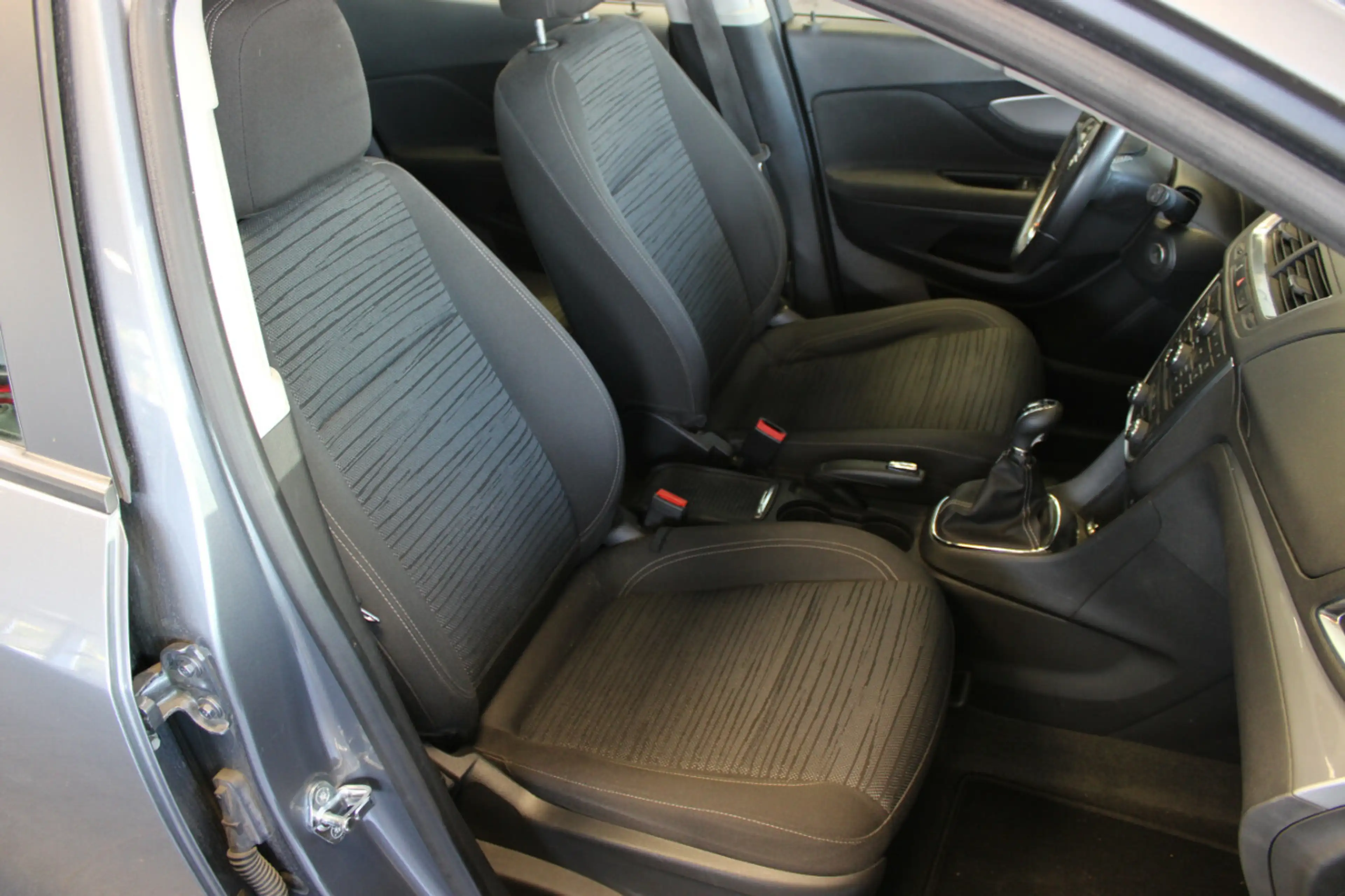 Opel Mokka 1.4 Turbo ecoFLEX — photo 11