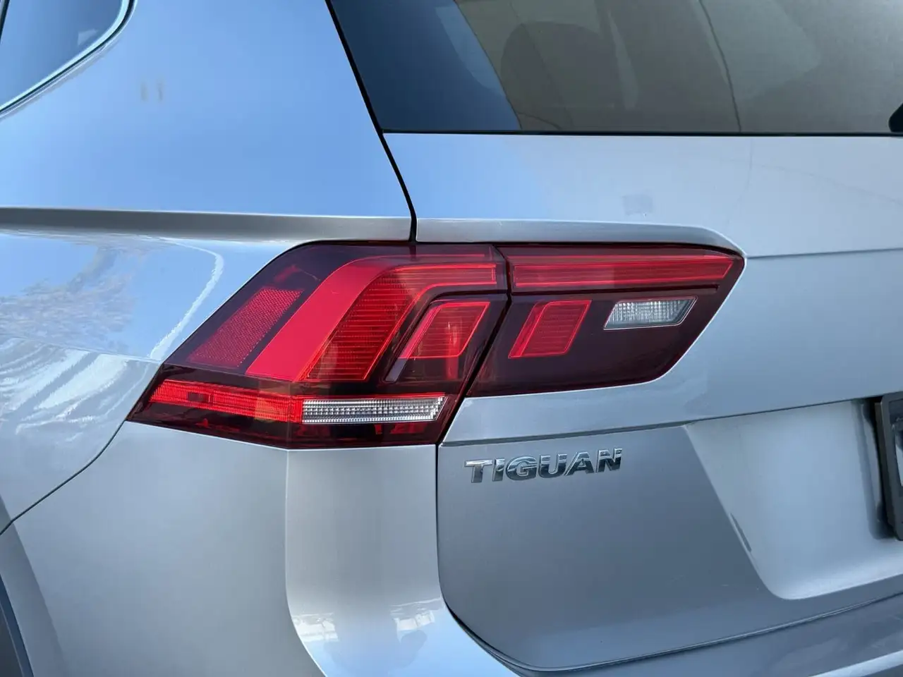 Volkswagen Tiguan снимка Volkswagen Tiguan