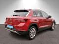 Volkswagen T-Roc Life 1.5 TSI LED Navi PDC SHZ VC Stdhzg Rot - thumbnail 2