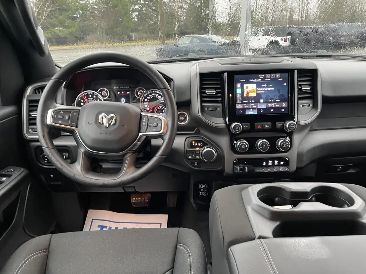 RAM 1500 снимка RAM 1500