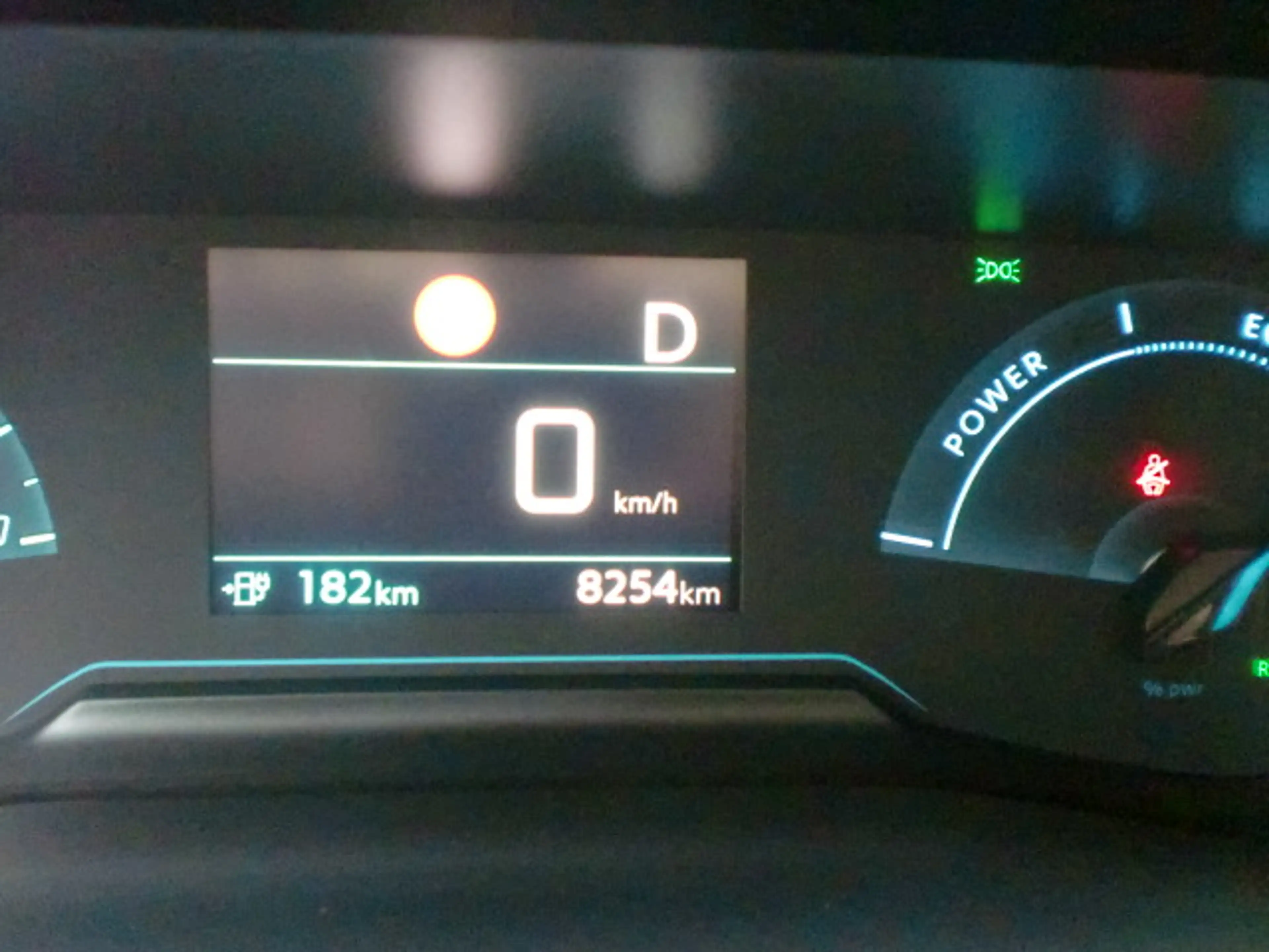 Peugeot 208 Elektromotor 136 Allure,Sitzheizung,Alufelgen — photo 8