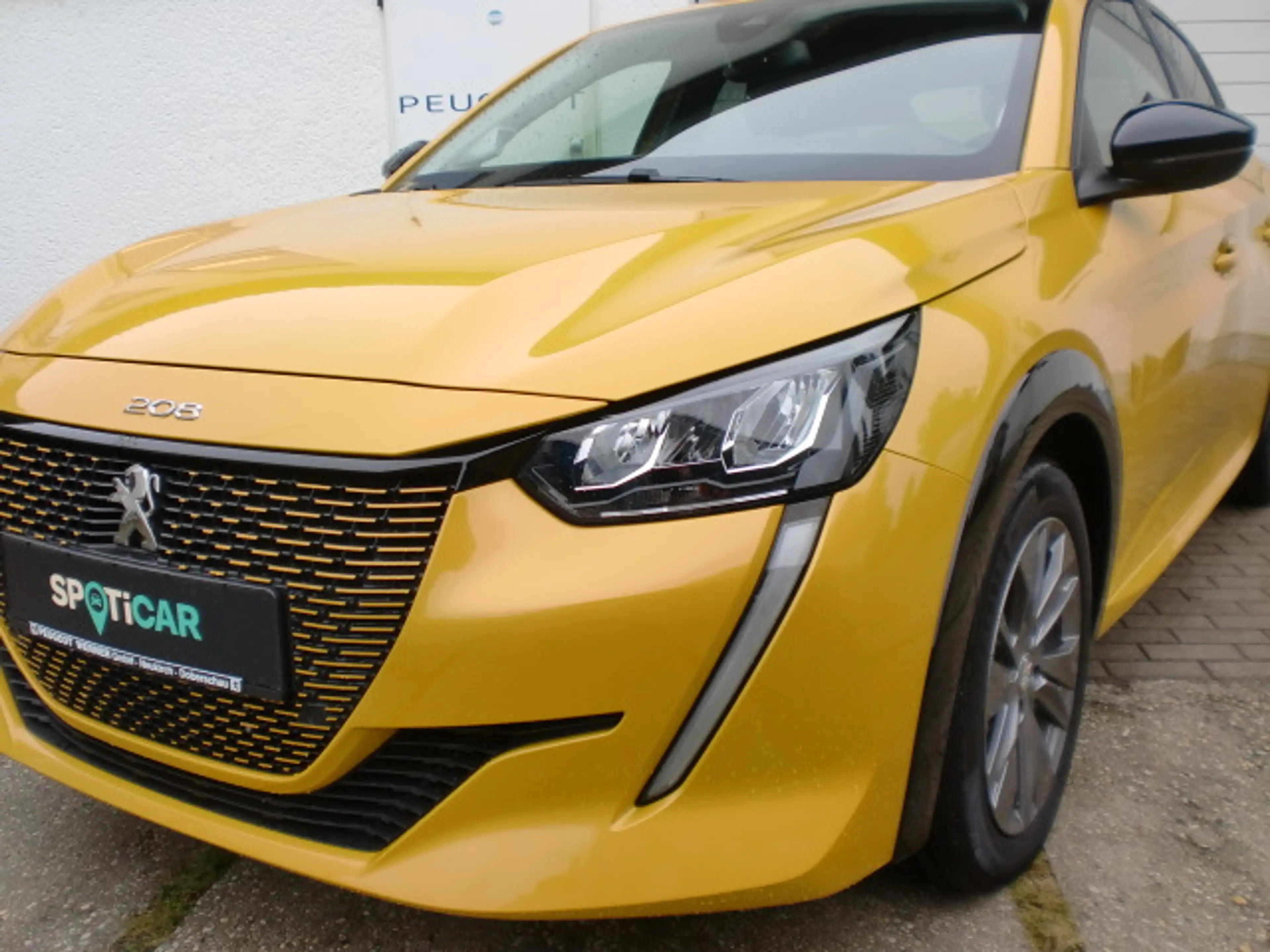 Peugeot 208 Elektromotor 136 Allure,Sitzheizung,Alufelgen — photo 4