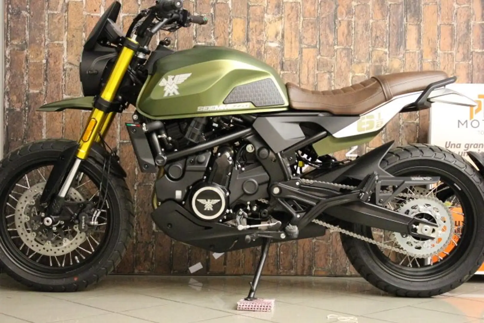 Moto Morini Seiemmezzo SCR tua da 130€ mese poi restituisci tutta ITA Zelená - 1