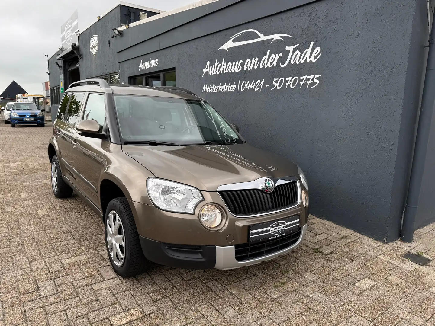 Skoda Yeti Ambition Plus Edition*Top Zustand*2Hand*SH gepfle Brun - 1