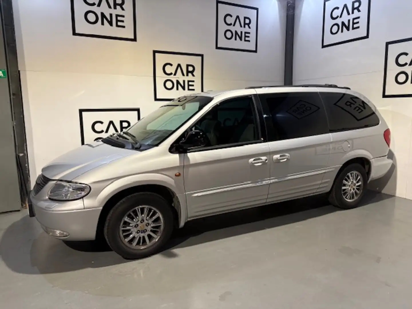 Chrysler Voyager Grand 3.3 V6 Limited AWD AT Grigio - 2