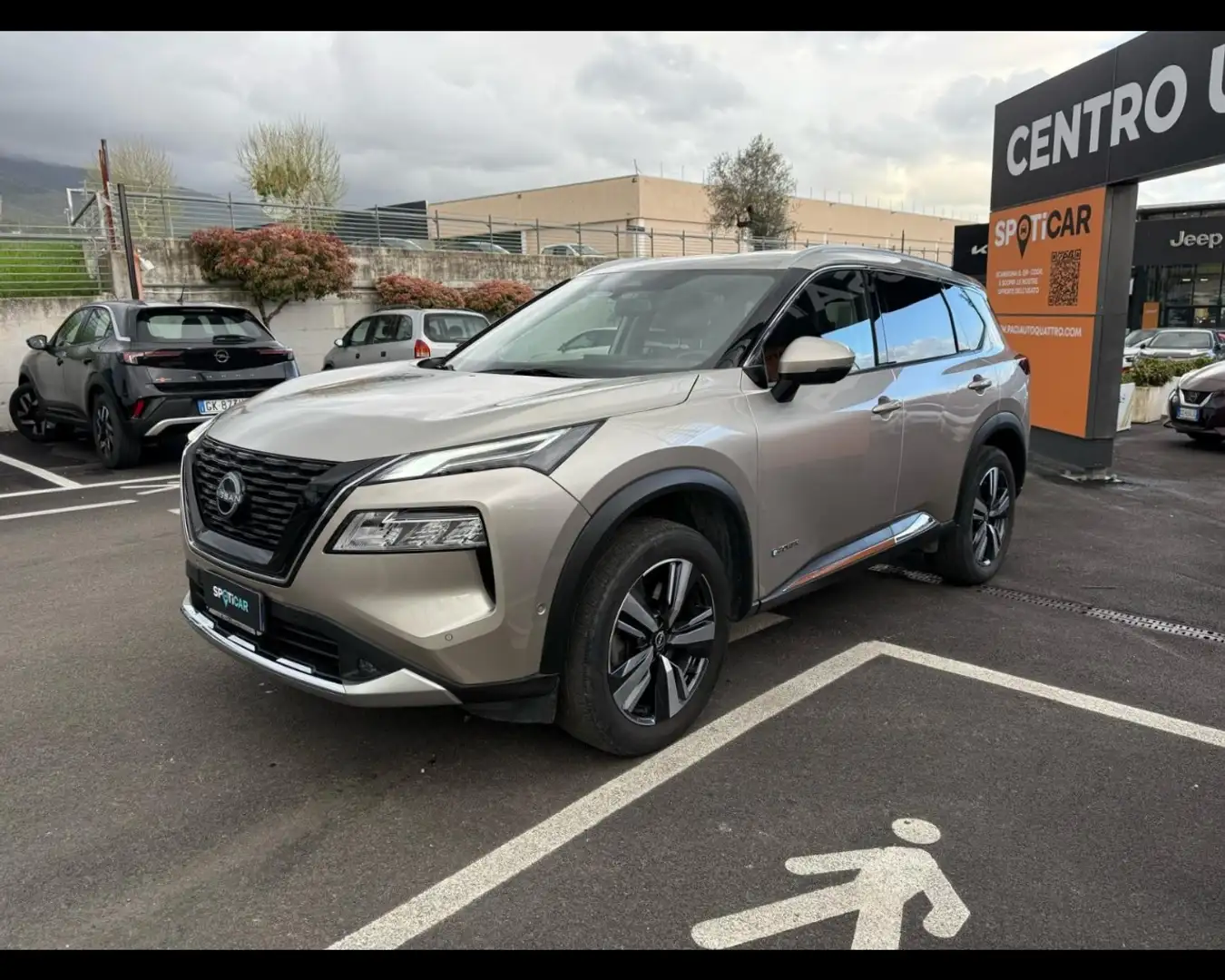 Nissan X-Trail 1.5 e-POWER Tekna Bej - 1