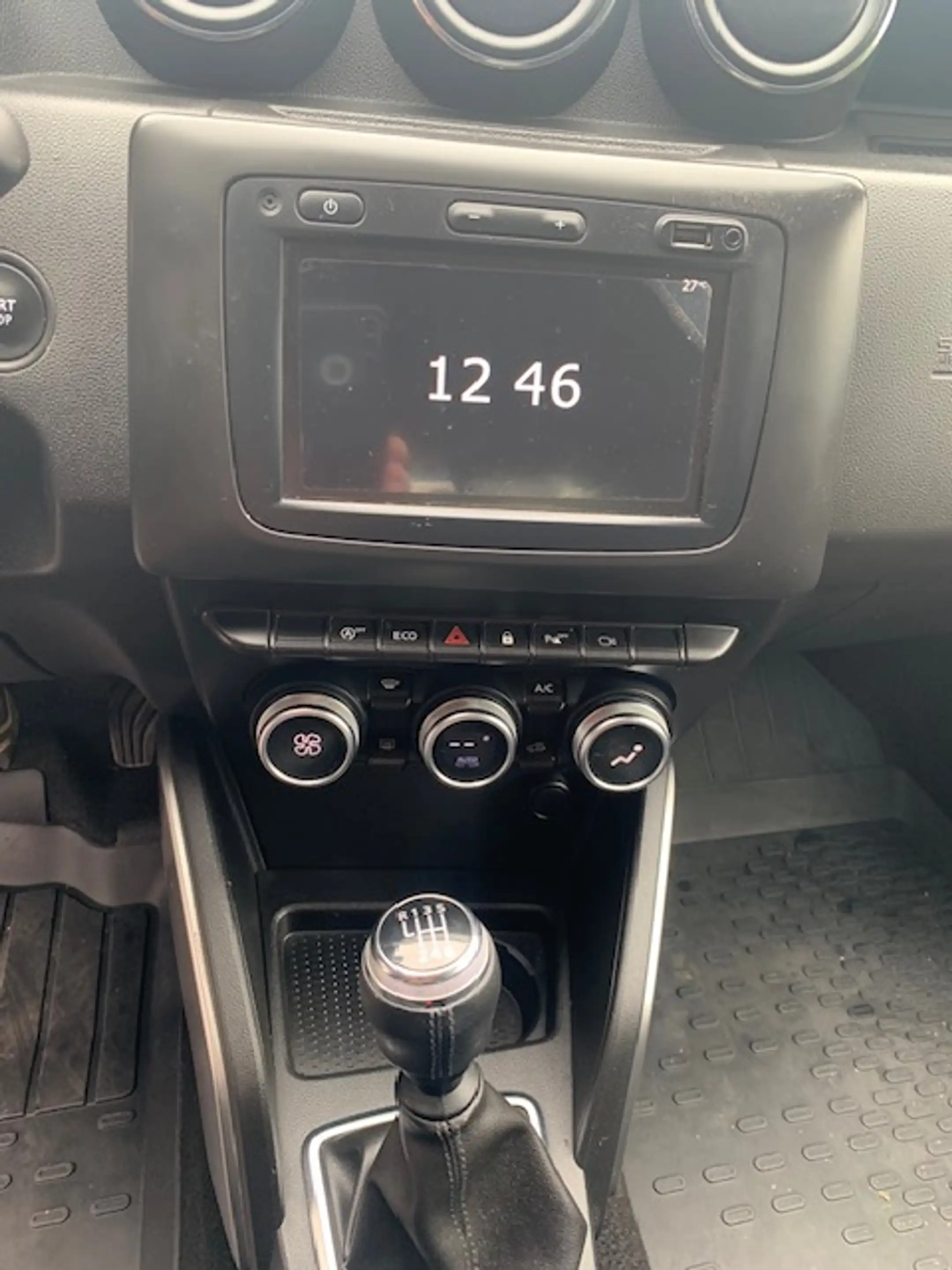 Dacia Duster Duster TCe 130 2WD AHK/Tempomat/Klimaautomatik — photo 4