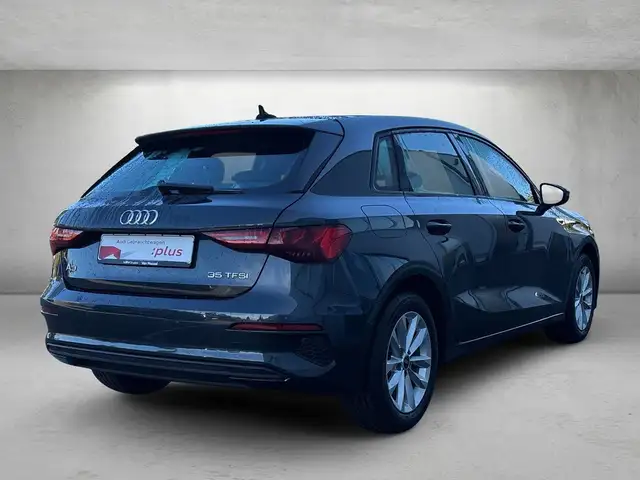 Audi A3 view 3